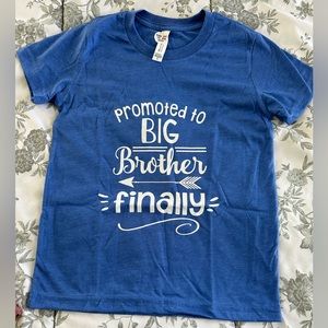 NWOT Promoted To Big Brother Boys Tee - Baby Reveal
